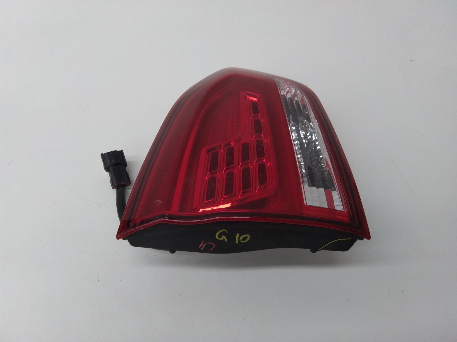 LDV G10 VAN 04/2015-08/2022 LEFT SIDE REAR GARNISH TAILGATE LAMP WAGON - Image 3