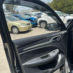 MG ZS AZS1 09/2017-2024 LEFT FRONT POWER WINDOW SWITCH