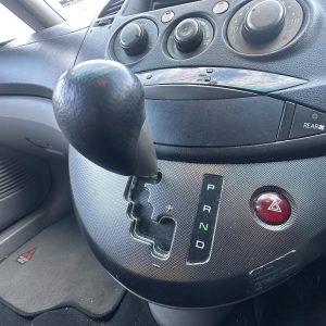 MITSUBISHI GRANDIS BA 06/2004-03/2010 GEAR SHIFTER