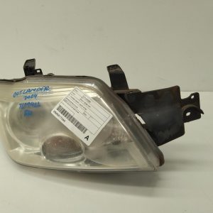 MITSUBISHI OUTLANDER ZF 06/2004-09/2006 RIGHT HEADLAMP CHROME INSERT 8301A164