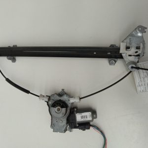 NISSAN NAVARA D40 05/2007-08/2015 RIGHT FRONT WINDOW REG/MOTOR POWER 807004X00E