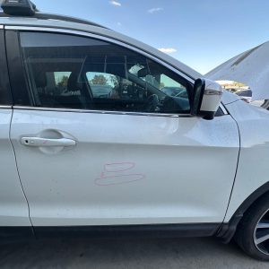 NISSAN QASHQAI J11 12/2013-07/2021 RIGHT FRONT DOOR WINDOW