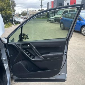 SUBARU FORESTER SJ 12/2012-08/2018 RIGHT FRONT INNER DOOR HANDLE