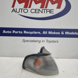 SUBARU LIBERTY RIGHT INDICATOR/FOG/SIDE 2ND GEN CORNER LIGHT VIN JF1BD/JF1B 06/9