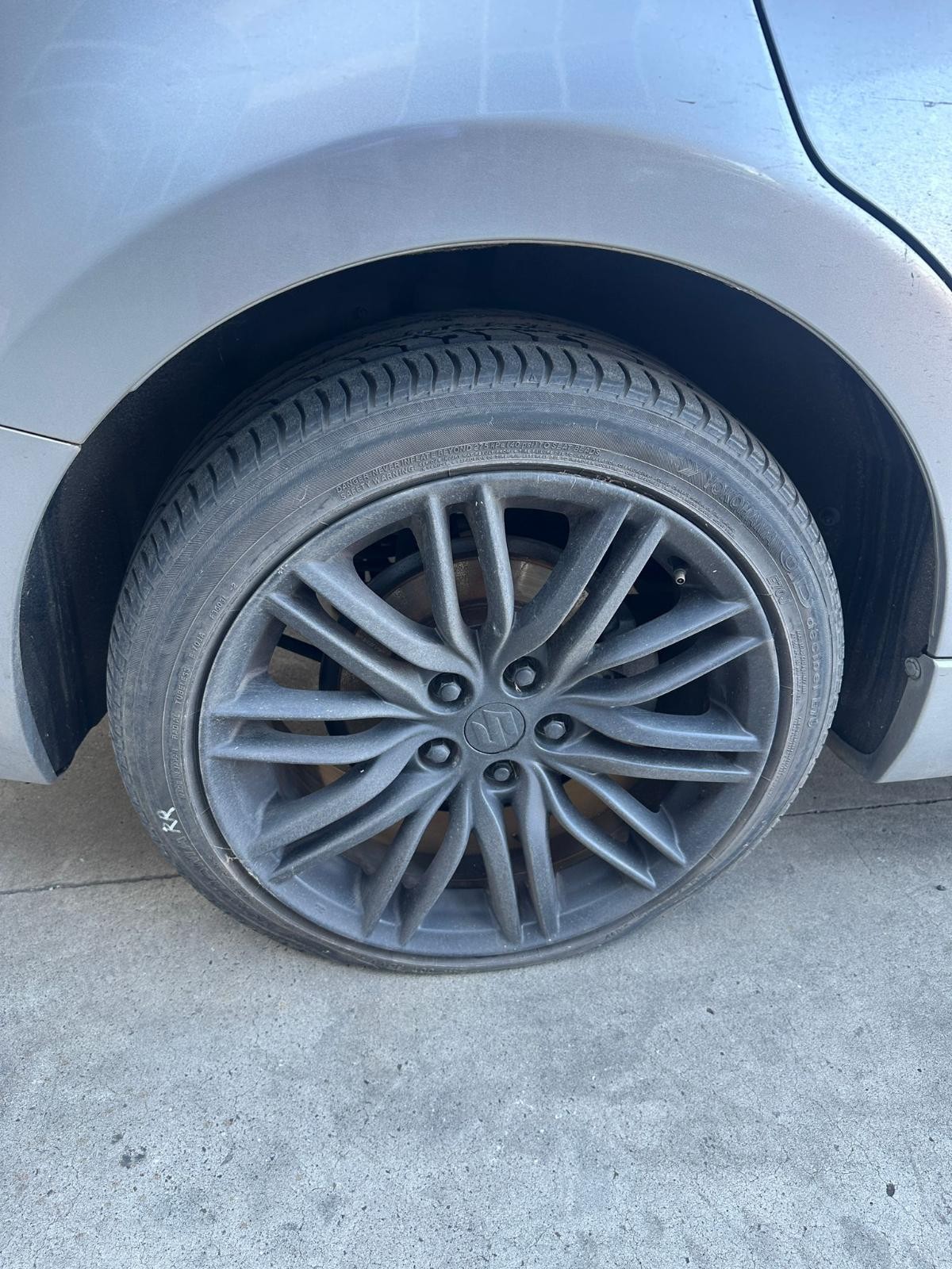 SUZUKI KIZASHI FR 12/2009-01/2017 RIGHT REAR WHEEL ALLOY FACTORY 18X8IN SPORT