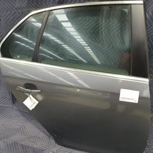 VOLKSWAGEN JETTA RIGHT REAR DOOR 1KM, 02/06-07/11 06 07 08 09 10 11