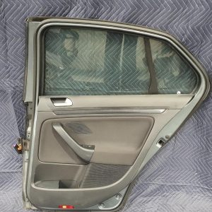 VOLKSWAGEN JETTA RIGHT REAR WND REG/MOTOR 1KM, 02/06-07/11 06 07 08 09 10 11