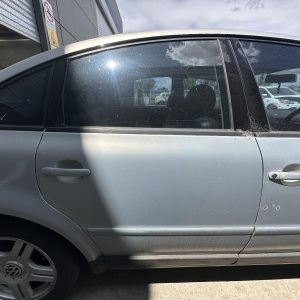 VOLKSWAGEN PASSAT 3B/GP 03/1997-10/2002 RIGHT REAR DOOR SHELL SEDAN