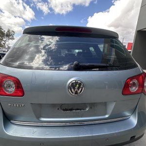 VOLKSWAGEN PASSAT 3C/MK6 03/2006-06/2012 HIGH LEVEL STOPLIGHT P/N 1K6945097B