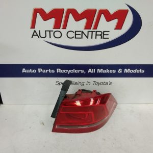 VOLKSWAGEN PASSAT RIGHT TAILLIGHT 3C/MK6 B6, SEDAN, R36, TINTED TYPE, 03/08-03/1