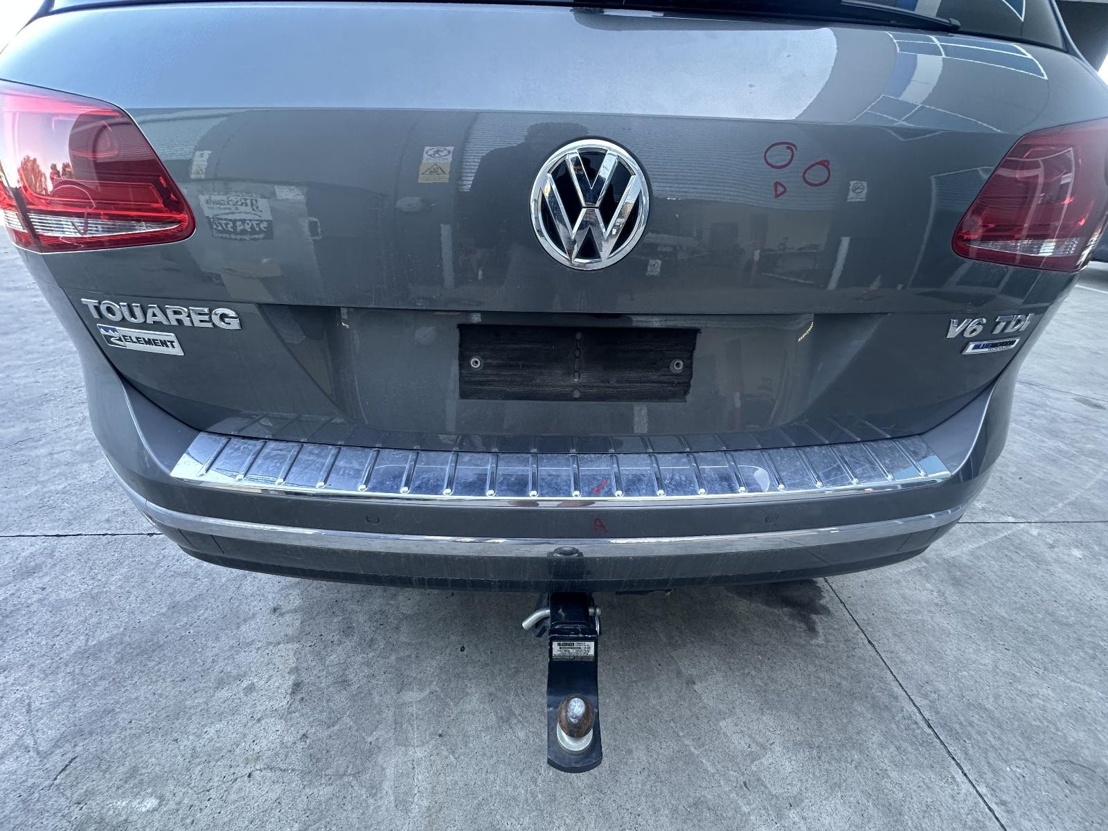 VOLKSWAGEN TOUAREG 7P 12/2010-04/2018 REAR BUMPER BAR 2 PIECE TOWBAR TYPE