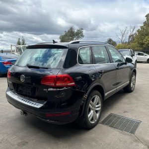 VOLKSWAGEN TOUAREG 7P 12/2010-04/2018 RIGHT REAR WINDOW REG/MOTOR 7P6839462A