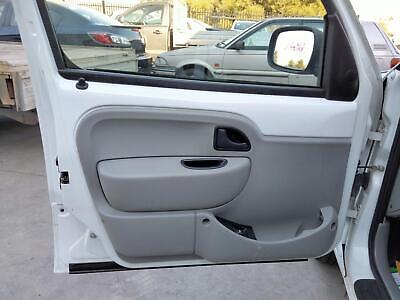 Barras De Techo Para Renault Kangoo (X76) 2003-2008 | 2 Barras De Aluminio Gris | Capacidad 75kg | Instalación Sin Herramientas | Modelo ACE-1