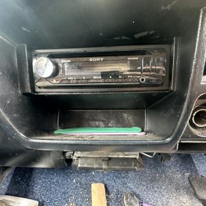 FORD ECONOVAN JH 02/1997-08/1999 STEREO/HEAD UNIT