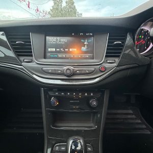 HOLDEN ASTRA BK 09/2016-12/2020 HEATER/AC CONTROLS NON CLIMATE CONTROL