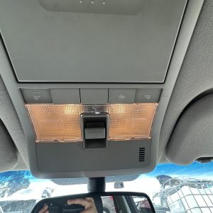 HOLDEN CAPTIVA CG 10/2015-06/2018 FRONT COURTESY LIGHT WITH SUNGLASS HOLDER