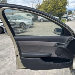 HOLDEN COMMODORE 2006-2009 DOOR TRIM LH FRONT, VE SI, SEDAN, BERLINA, CLOTH (MET