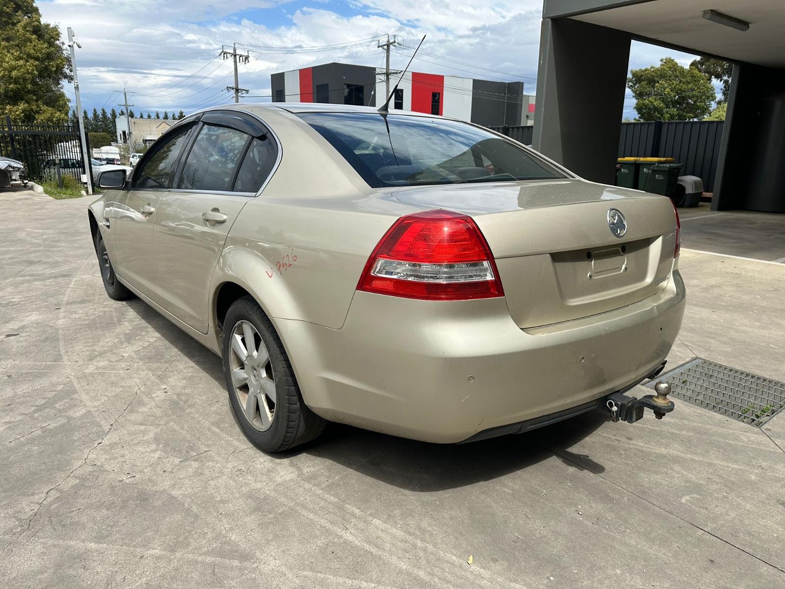 HOLDEN COMMODORE VE 08/2006-05/2013 ANTENNA - Image 5