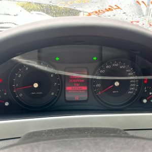 HOLDEN COMMODORE VE 08/2006-05/2013 INSTRUMENT CLUSTER P/N 92257401 92250197