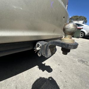 HOLDEN COMMODORE VE 08/2006-05/2013 TOWBAR SEDAN