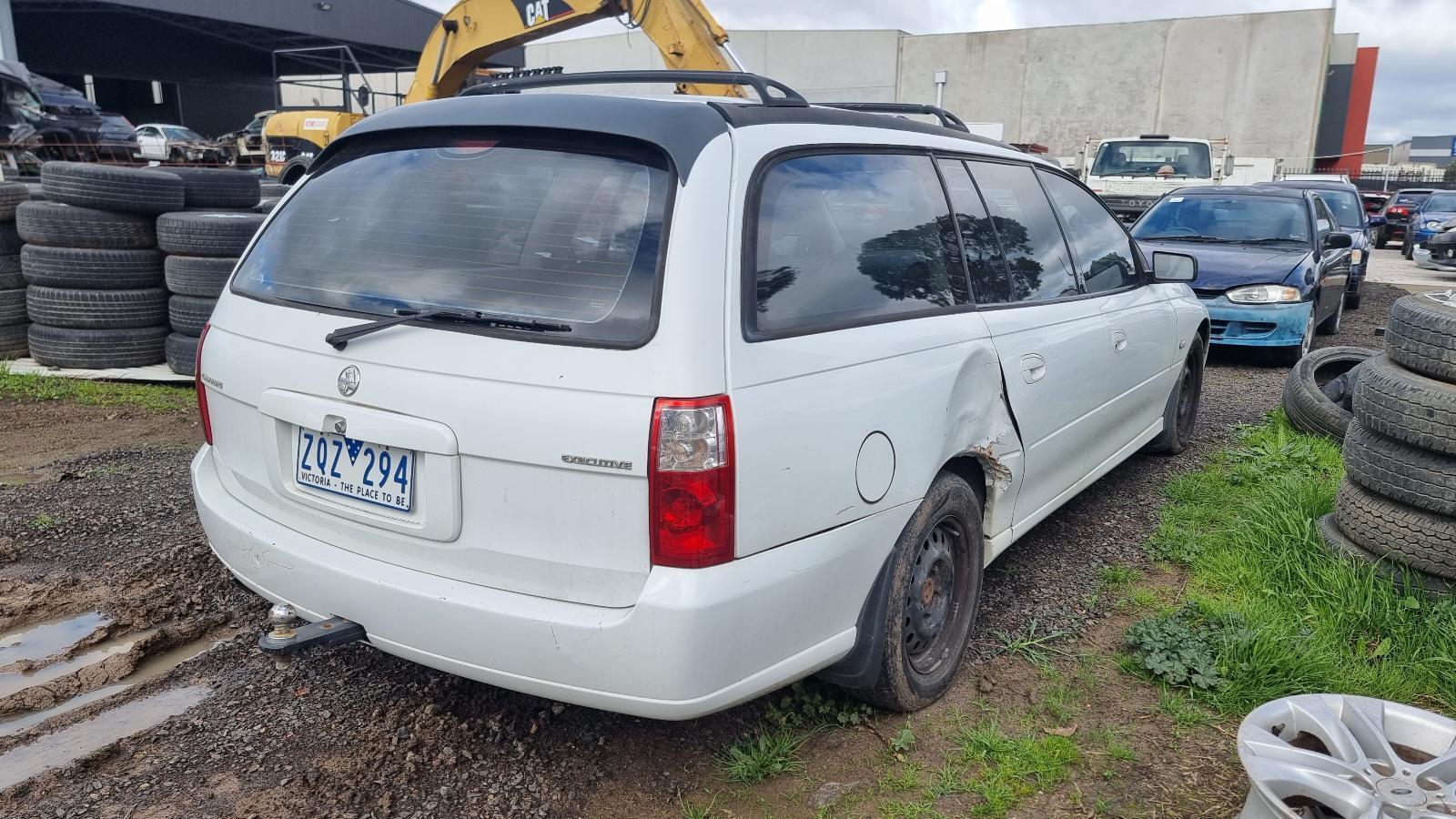 HOLDEN COMMODORE VY2VZ 08/200309/2007 RIGHT REAR SEAT BELT ASSY BELT