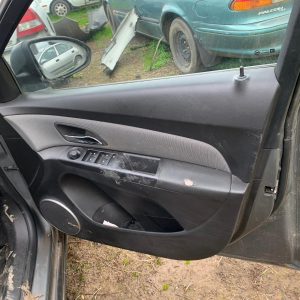 HOLDEN CRUZE 03/2009-02/2011 RIGHT FRONT WINDOW REG/MOTOR JG, 7 WIRE TYPE