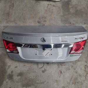 HOLDEN CRUZE JG-JH 03/09-0/17 BOOTLID SEDAN LIP SPOILERED TYPE
