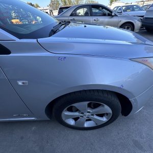 HOLDEN CRUZE JG-JH 03/2009-01/2017 RIGHT GUARD WITH INDICATOR NON SKIRT TYPE