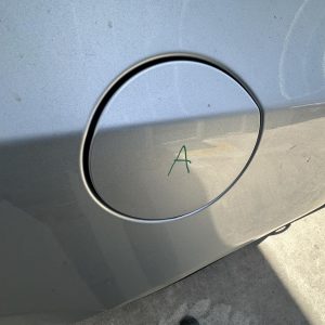 HOLDEN CRUZE JH 03/2011-01/2017 FUEL DOOR