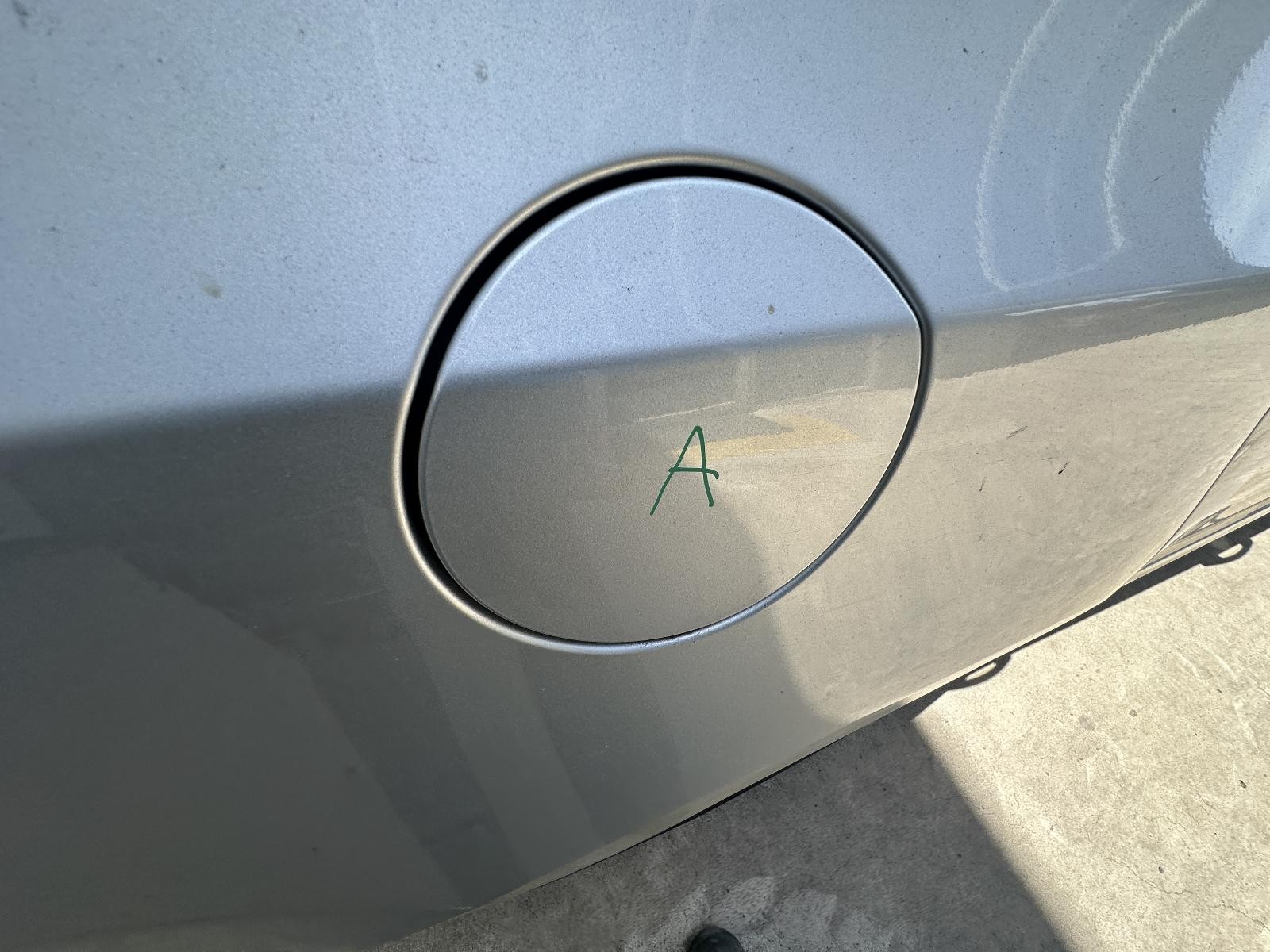 HOLDEN CRUZE JH 03/2011-01/2017 FUEL DOOR