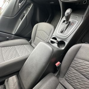 HOLDEN EQUINOX EQ 09/2017-12/2020 CONSOLE LID