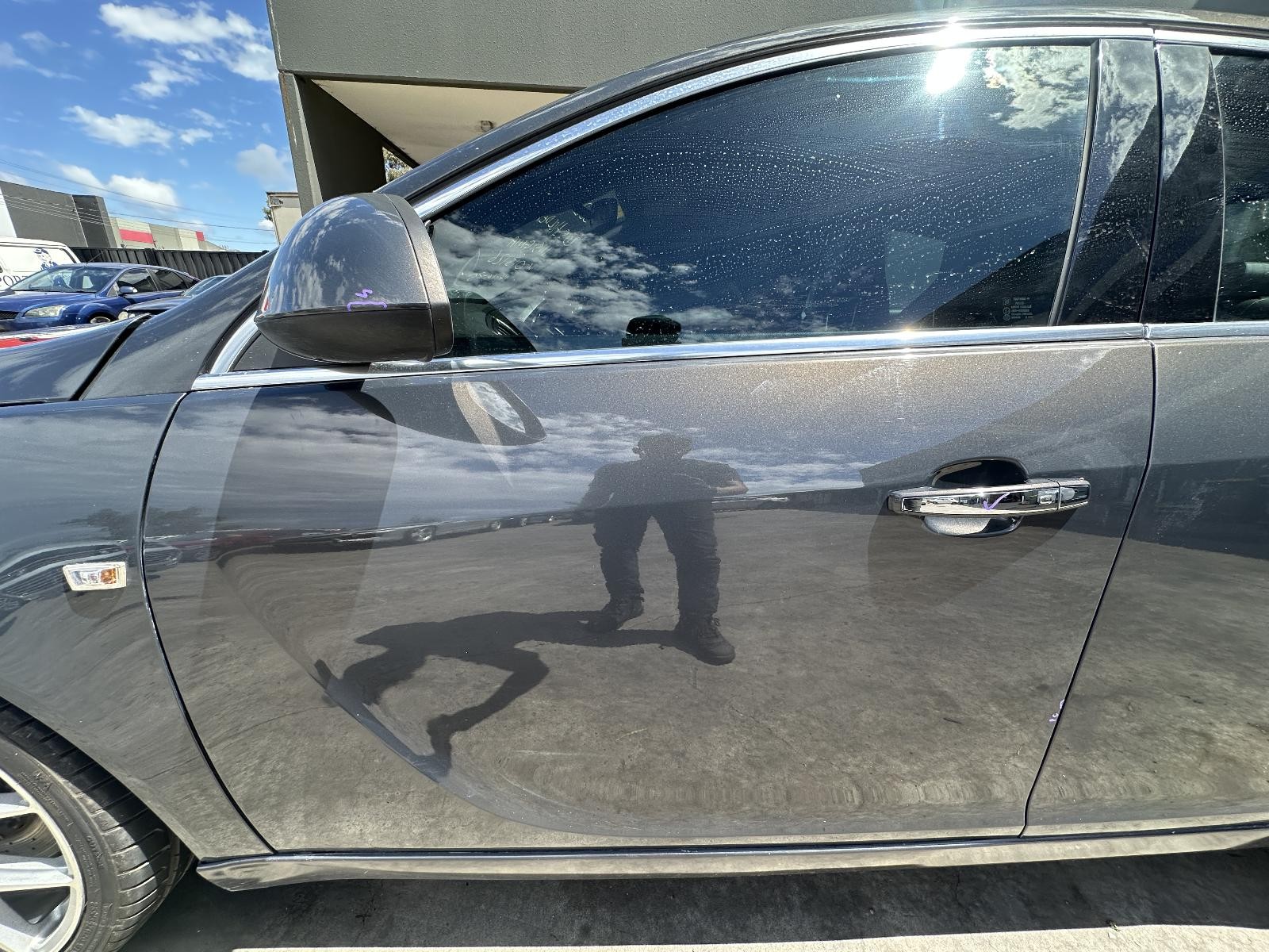 HOLDEN INSIGNIA GA 02/2015-01/2017 LEFT FRONT DOOR WINDOW