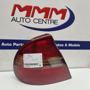 HYUNDAI SONATA LEFT TAILLIGHT Y3, 10/96-05/98 96 97 98