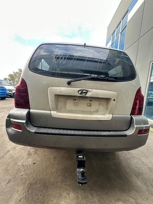 HYUNDAI TERRACAN LEFT FRONT DOOR WINDOW HP, 11/01-12/07 01 02 03 04 05 06 07 - Image 10