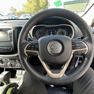 JEEP CHEROKEE KL 02/2014-03/2018 STEERING WHEEL VINYL