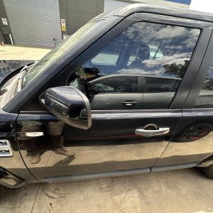 LAND ROVER DISCOVERY L319 10/2009-12/2016 LEFT FRONT DOOR WINDOW