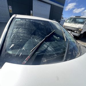 LEXUS CT200 ZWA10 03/2011-10/2022 LEFT FRONT WIPER ARM