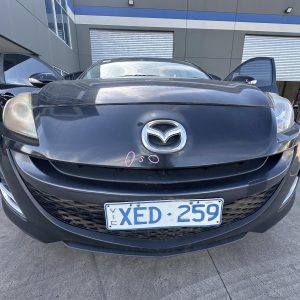 MAZDA 3 BL 04/2009-08/2011 FRONT BUMPER NON PARKING SENSOR TYPE