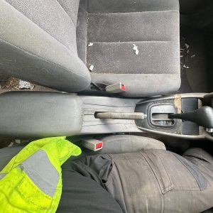 MAZDA 323 BJ 09/1998-12/2003 CONSOLE LID