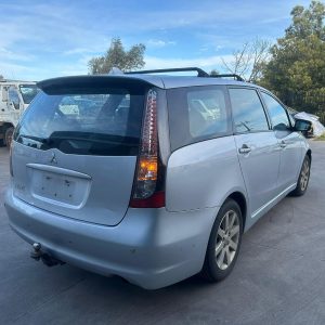 MITSUBISHI GRANDIS BA 06/2004-03/2010 ANTENNA