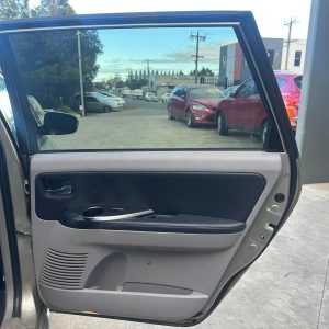 MITSUBISHI GRANDIS BA 06/2004-03/2010 RIGHT REAR INNER DOOR HANDLE