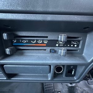 MITSUBISHI L300 SJ-SK 09/1994-12/2013 HEATER/AC CONTROLS P/N MR460418