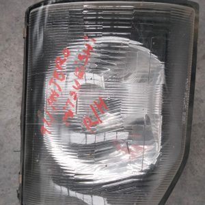 MITSUBISHI PAJERO RIGHT HEADLAMP NL 09/97-04/00 97 98 99 00