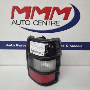 MITSUBISHI PAJERO RIGHT TAILLIGHT NH, IN BODY (AUST TYPE-CLEAR BLINKER), 05/91-1