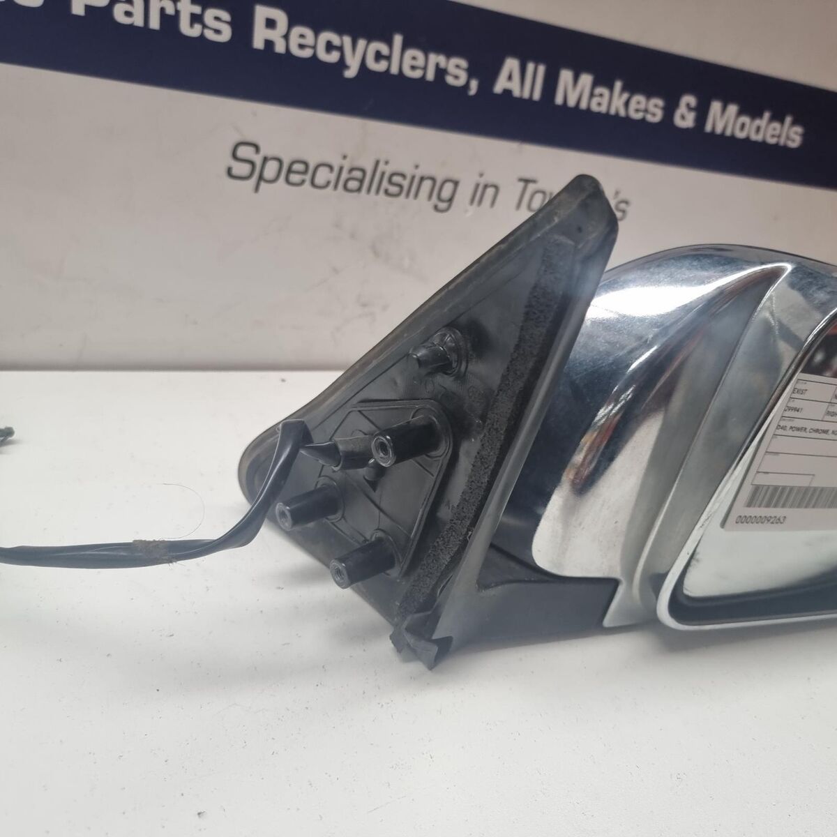 thumbnail image 2 of Fits Nissan Navara D40 2008-2016 Drivers Side Electric Wing Door Mirror - Chrome Cover 2 of 6