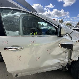RENAULT KALEOS XZG 05/2016-2025 RIGHT FRONT DOOR WINDOW