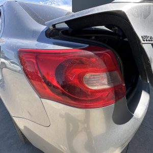 SUZUKI KIZASHI FR 12/2009-01/2017 LEFT TAILLIGHT P/N 3567057L10