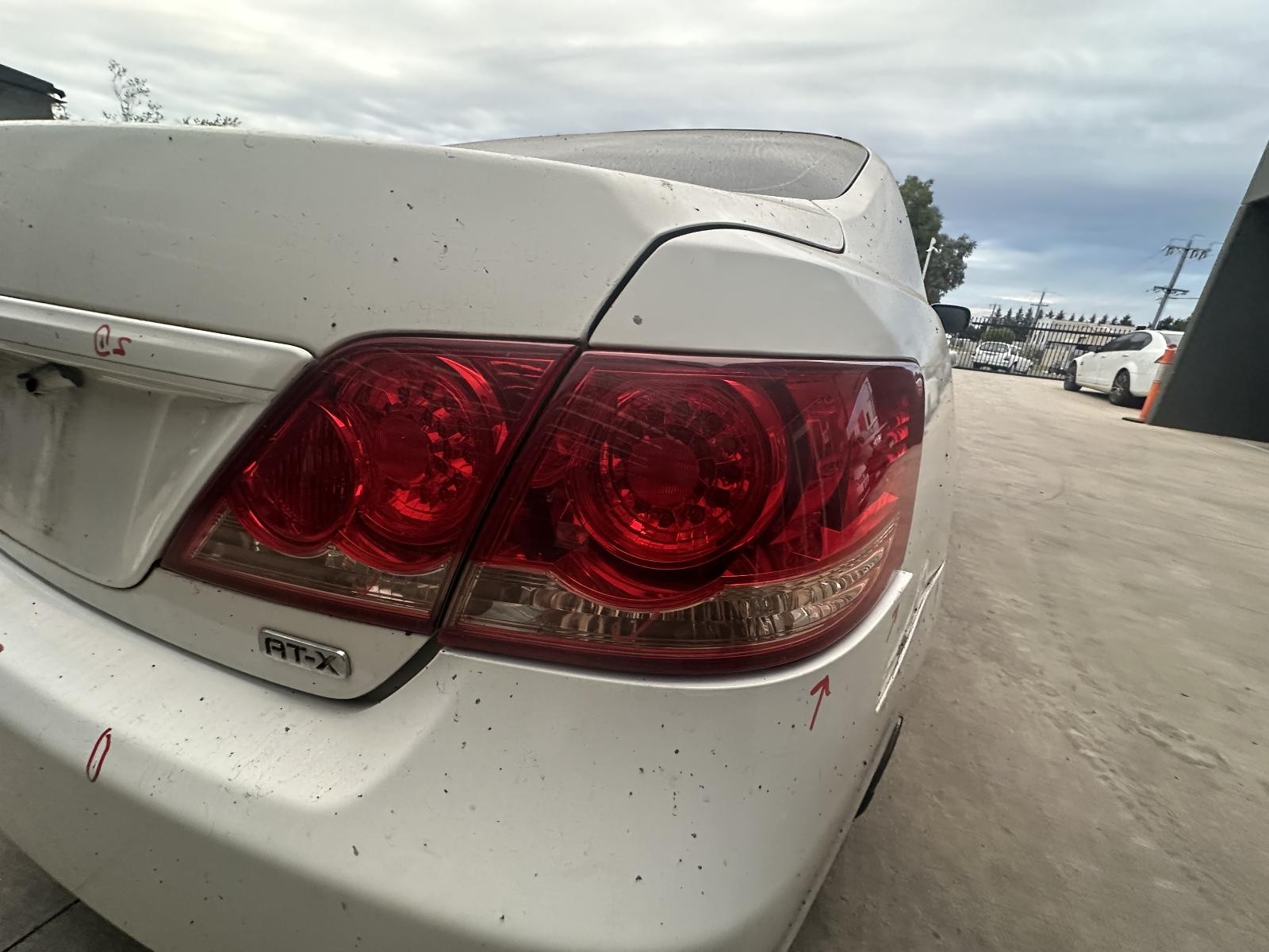 TOYOTA AURION GSV40R 10/06-08/09 RIGHT TAILLIGHT AT-X/PRODIGY/PRESARA/TOURING
