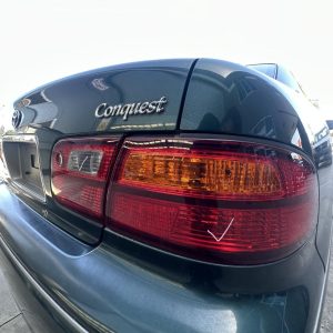 TOYOTA AVALON MCX10R 07/2000-09/2003 RIGHT SIDE REAR GARNISH BOOTLID LAMP