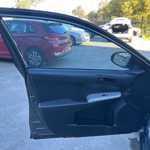 TOYOTA CAMRY ASV50 05/2015-10/2017 LEFT FRONT DOOR TRIM ALTISE/ATARA S/SL